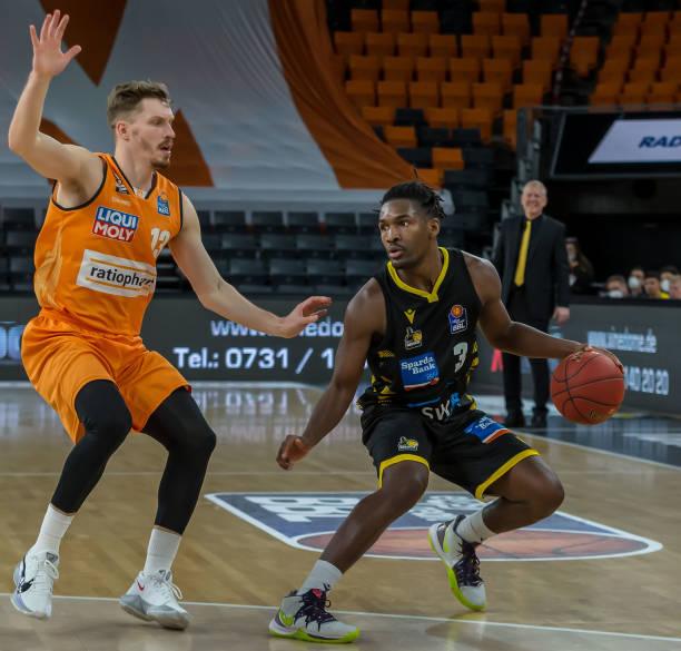 守端暴露出 守端暴露出