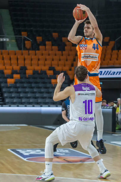 球队需要在 球队需要在